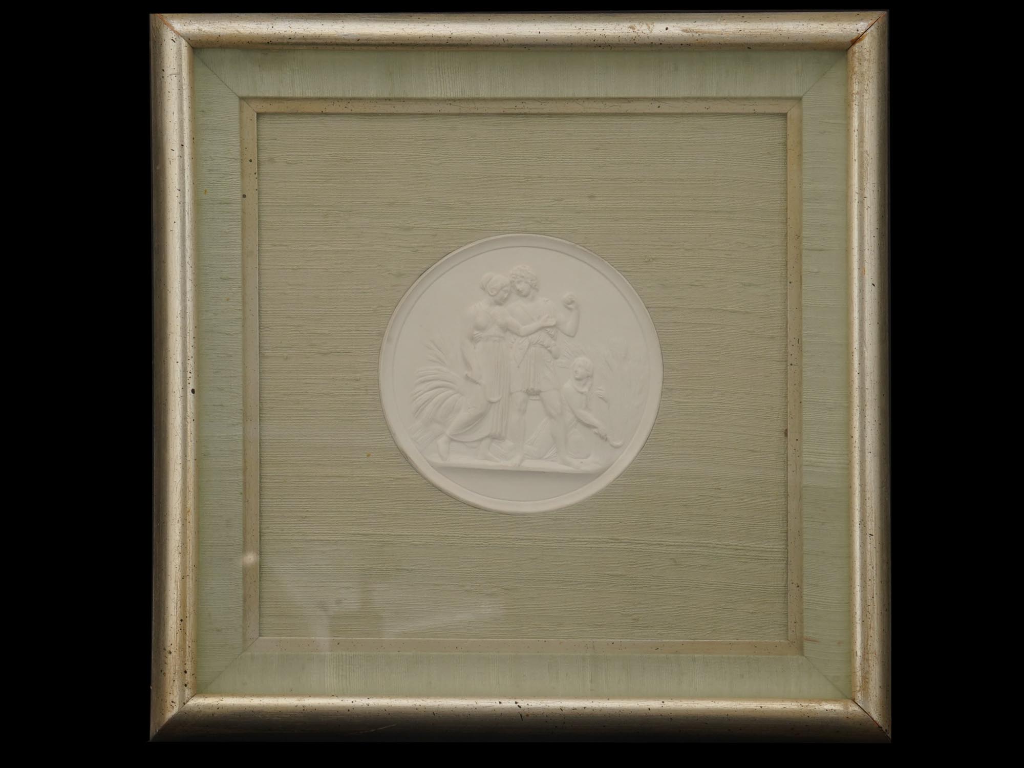 ANTIQUE NEOCLASSICAL MINIATURE PLASTER MEDALLION PIC-0